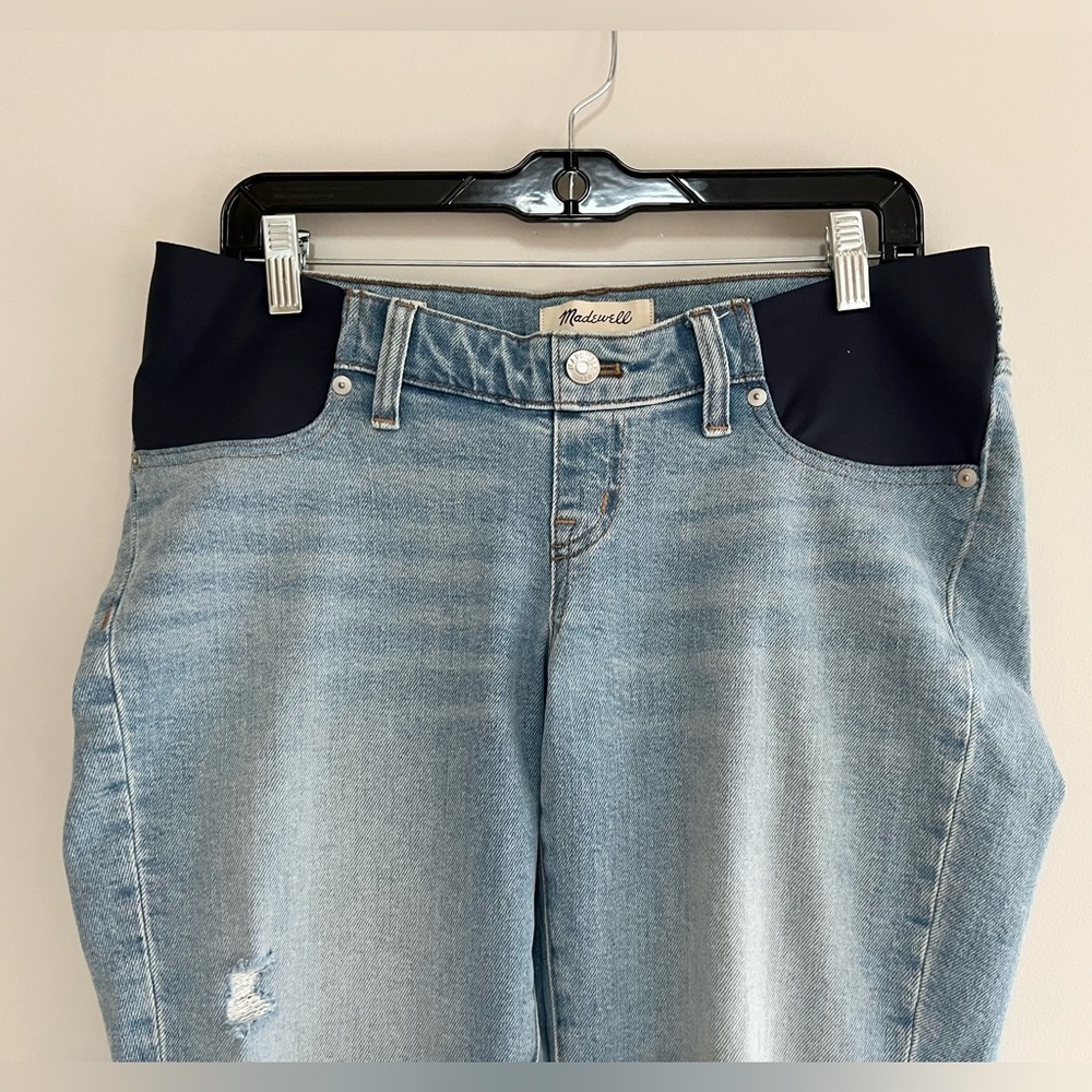 Madewell The Maternity Side-Panel Perfect Vntg Distressed Jeans, Light Blue, 28 - Picture 7 of 14